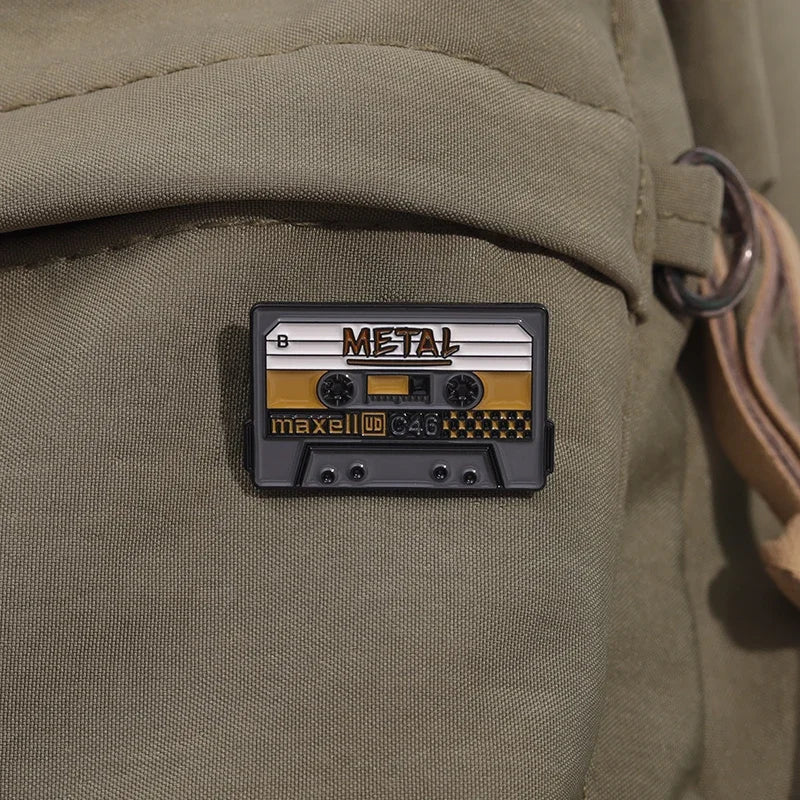Tape Radio Metal Badge Clothing Music Matching Fashion Clothes Lapel