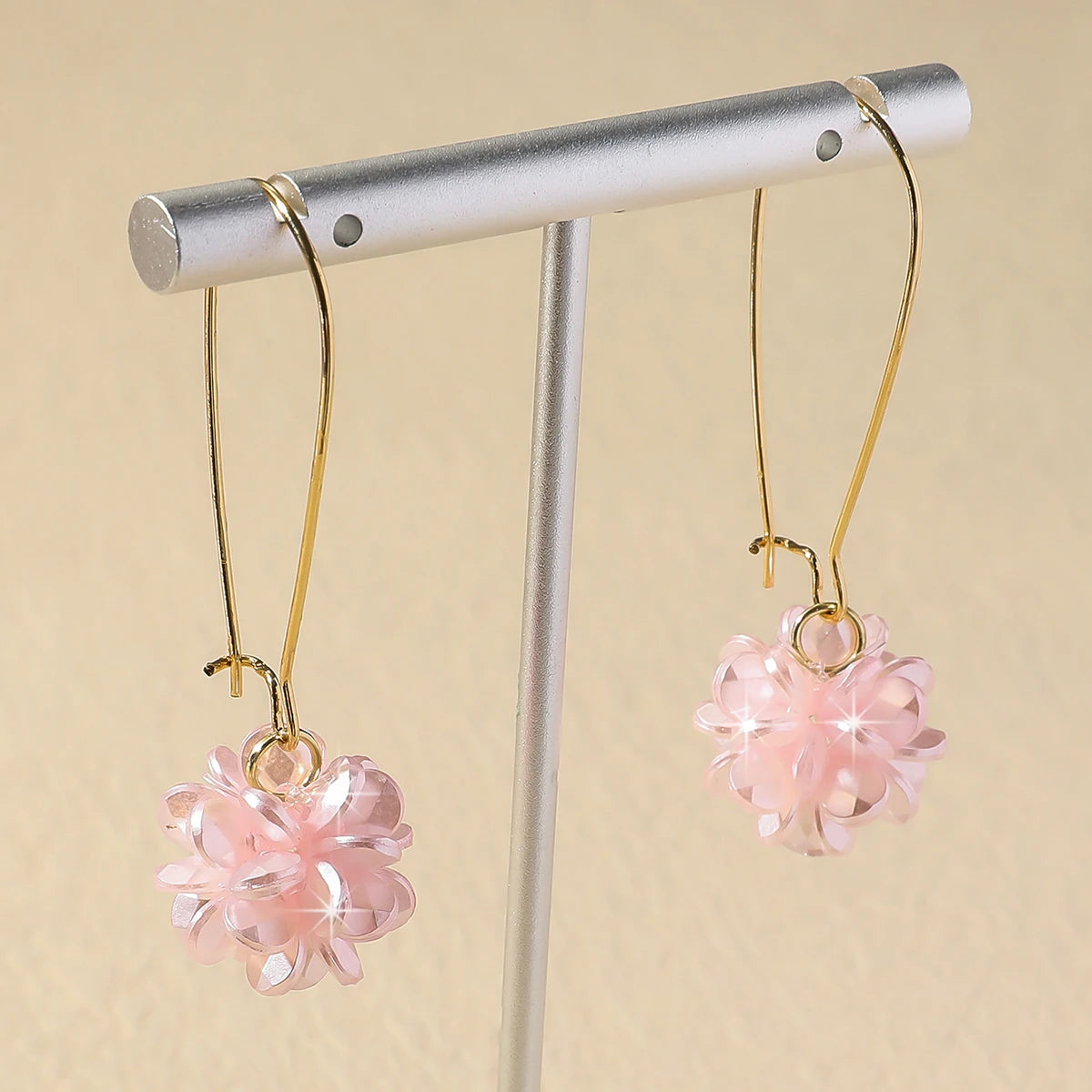 2PC Women's Fashion Trend DIY Pearl Petal Ball Earrings Outdoor Travel