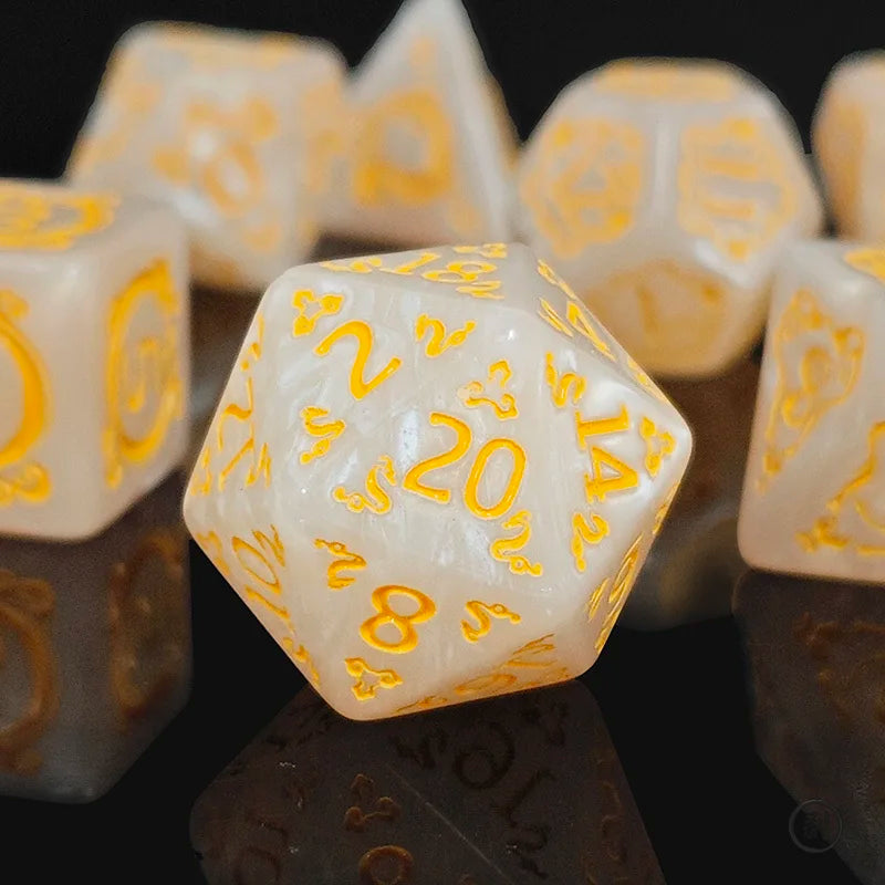 7pcs DND Dice 7Pcs/set Dragon Pattern Polyhedral Dices Role Playing