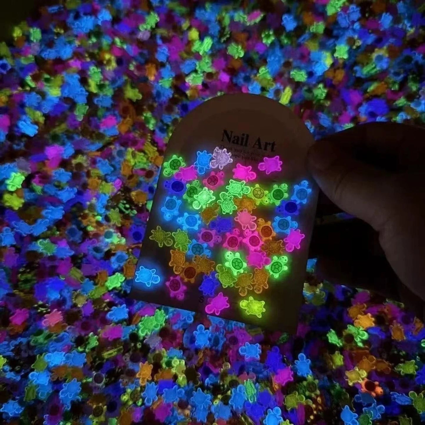 50/100 Pcs Cute Mini Luminous Turtle Ornaments Glowing in The Dark