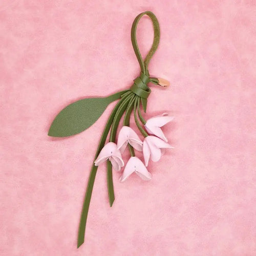 1Pcs Fashion PU Leather Simulation Osmanthus Keychain Bag Pendant