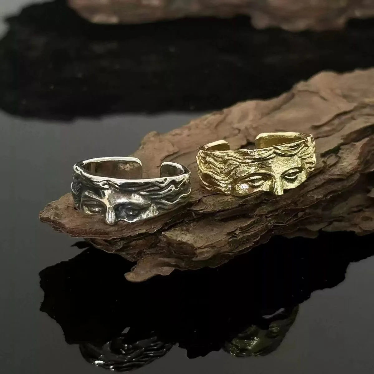 Creative Venus Half Mask Ring For Men Vintage Carving Opening