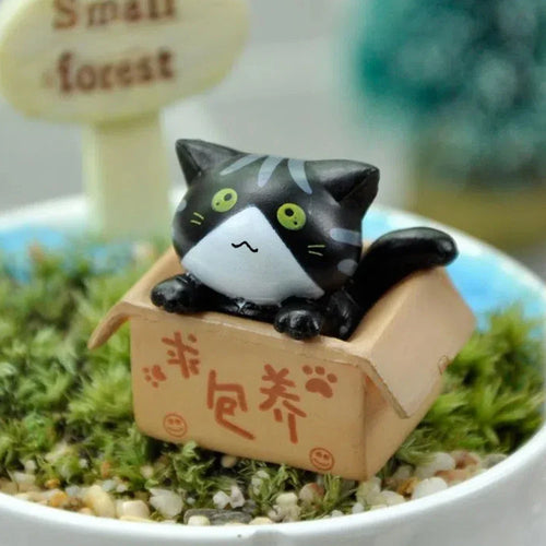 Kawaii Mini Cat Ornament Garden kitten statue Gift For Kids Children