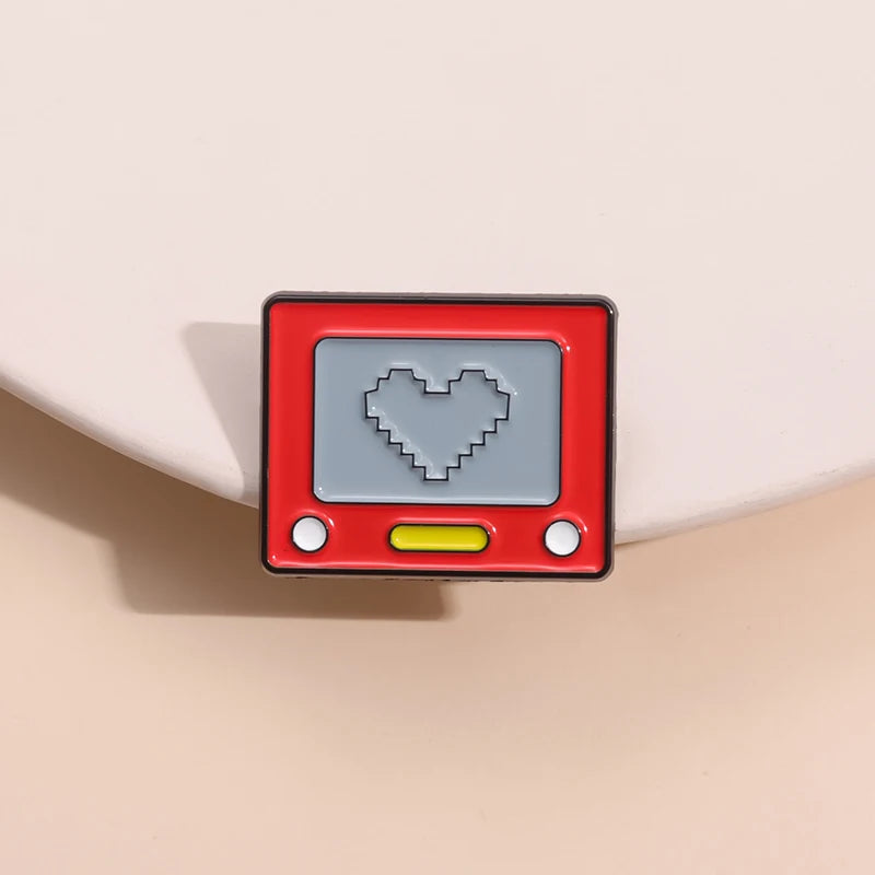 Cartoon Game Enamel Pins Red Heart Mercy Undertale Game Action Fight