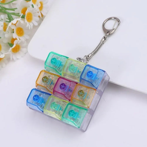 9 Keys Keyboard Keychain Stress-Relief Toys Clicking Keyboard Toy DIY