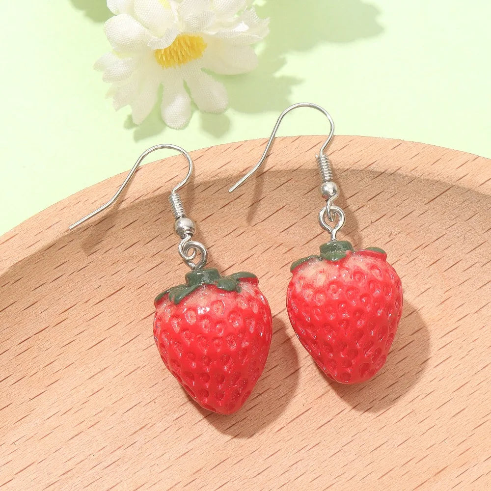 3/6/15pcs Multi-color Resin Strawberry Shaped Pendant, Can Be Used for