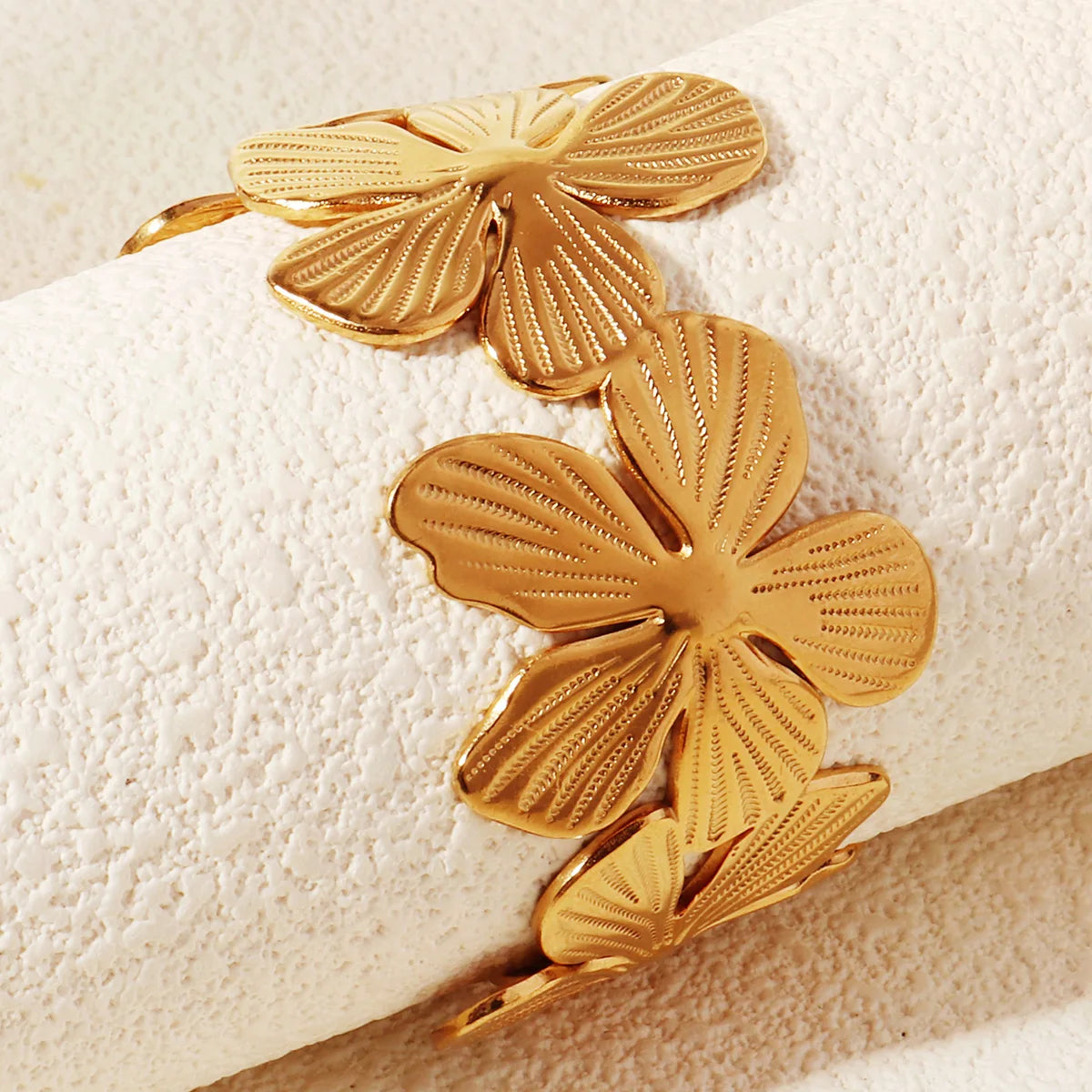 Fashion Gold Titanium Open Bangle 18K Stainless Steel Party Wedding