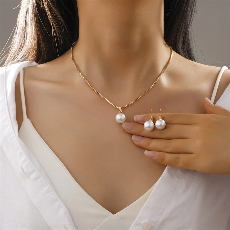 Fashion Elegant Imitation Pearl Pendant Jewelry Set for Women Vintage