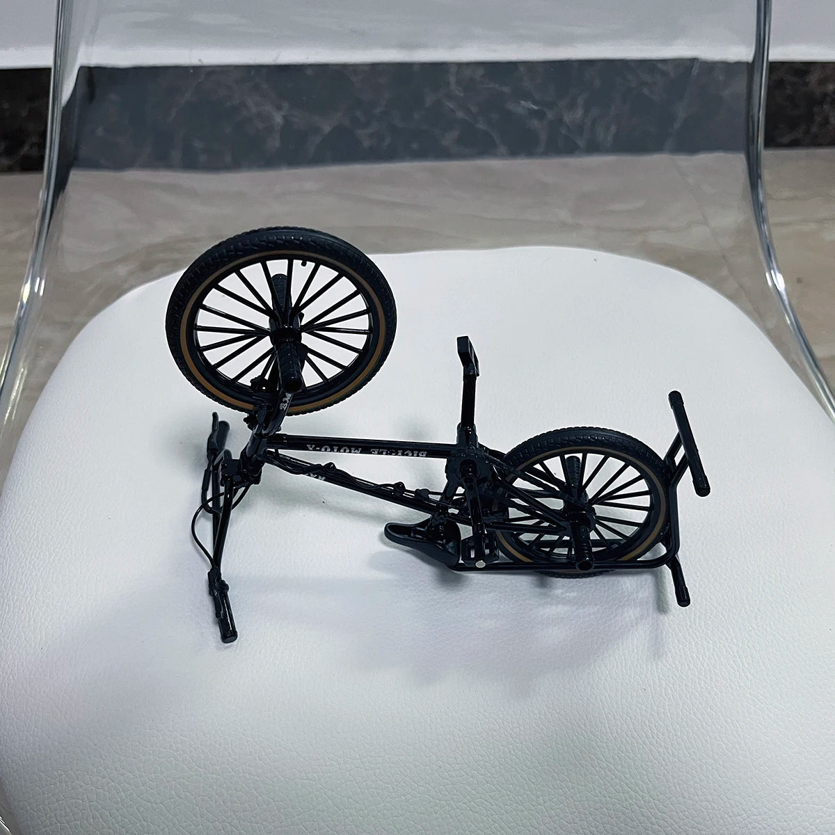 1:8 Mini Model Alloy Bicycle Diecast Decoration Metal Mountain Finger