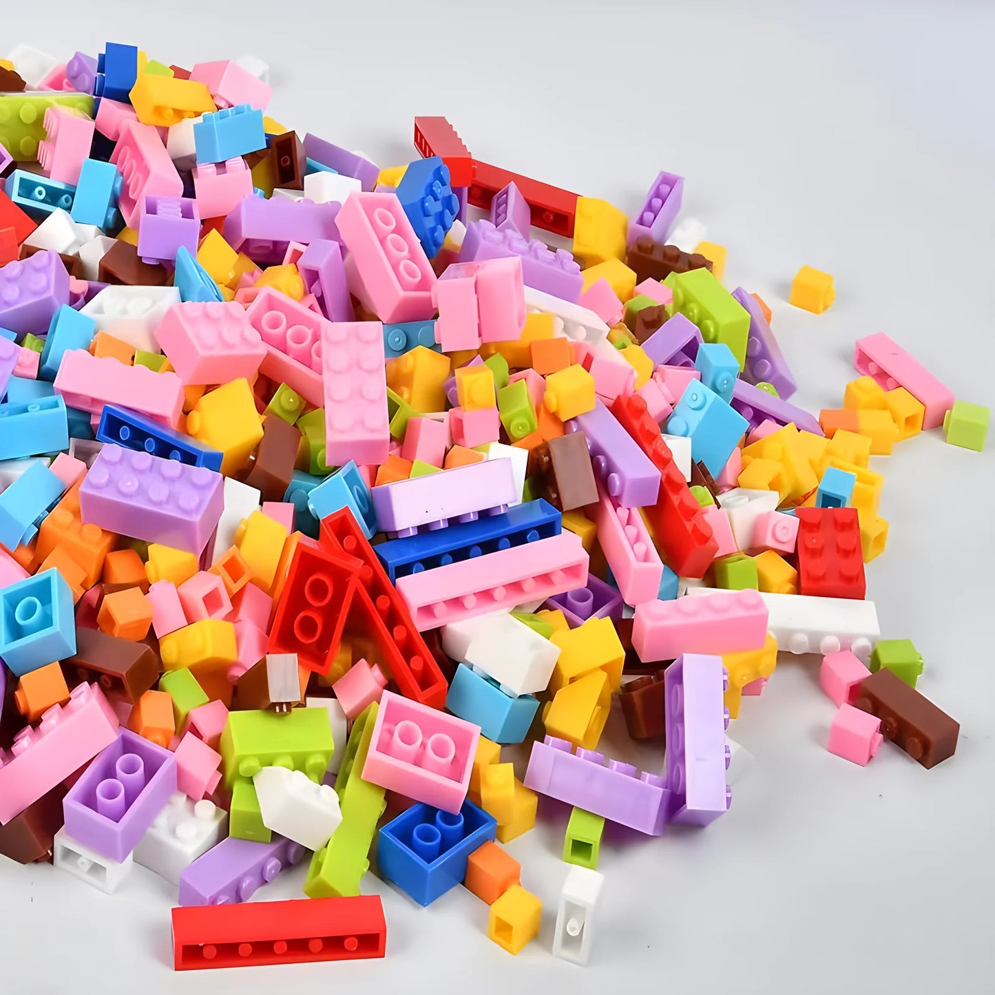 300/500/1000 DIY creative building blocks bulk set Urban Classic