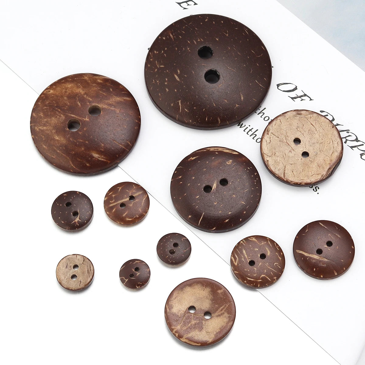 10-100Pcs Natural Coconut Shell Button Round 2-Holes Buttons for