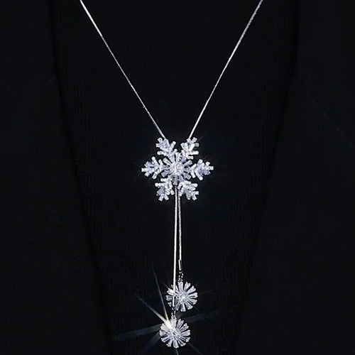1PC Women's Fashion Metal Black Rose Long Necklace Sweater Chain
