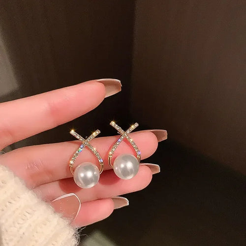 2 Pieces Of Women's Trendy Cross Studded Diamond Earrings For Outdoor