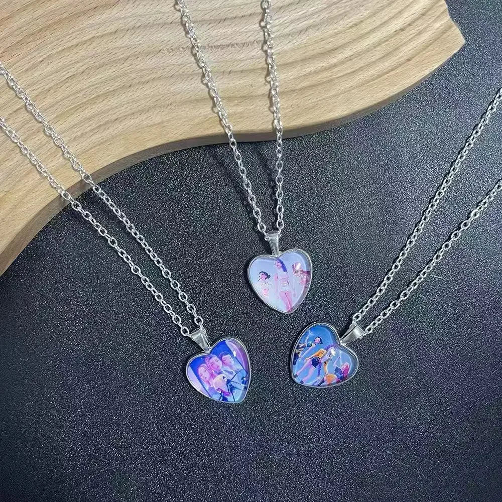 KPop Demon Hunters Heart Necklace - Rumi Zoey Mira Anime Film Alloy