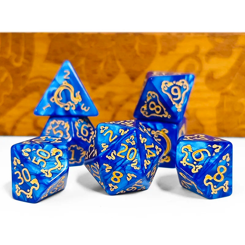 7pcs DND Dice 7Pcs/set Dragon Pattern Polyhedral Dices Role Playing