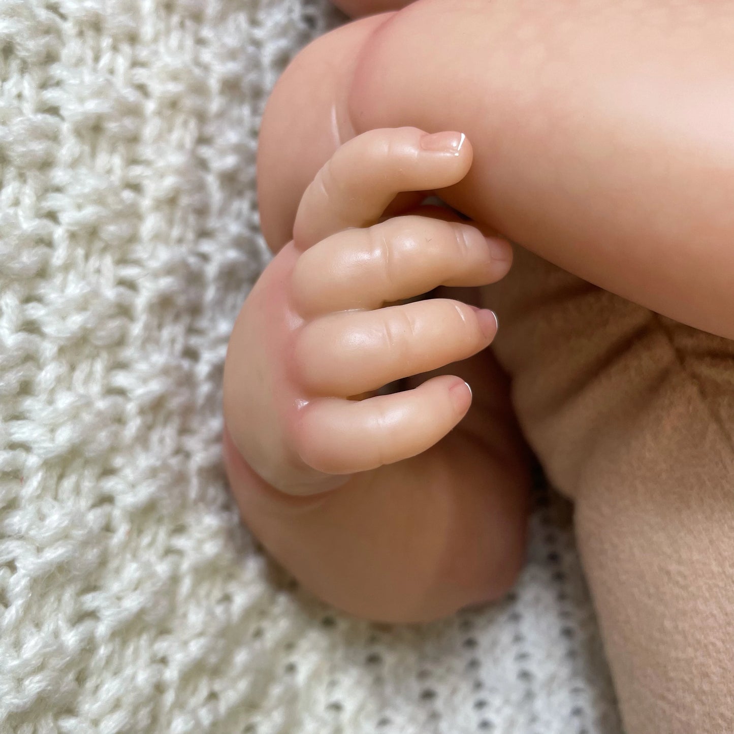 50CM Realistic Finished Bebe Reborn Silicone Vinyl Cloth Body Doll